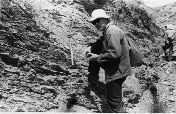 1752218258683346.jpg 44.jpg